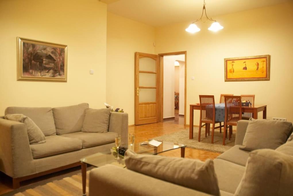 Alegra Apartment In Sofia Downtown Exteriör bild